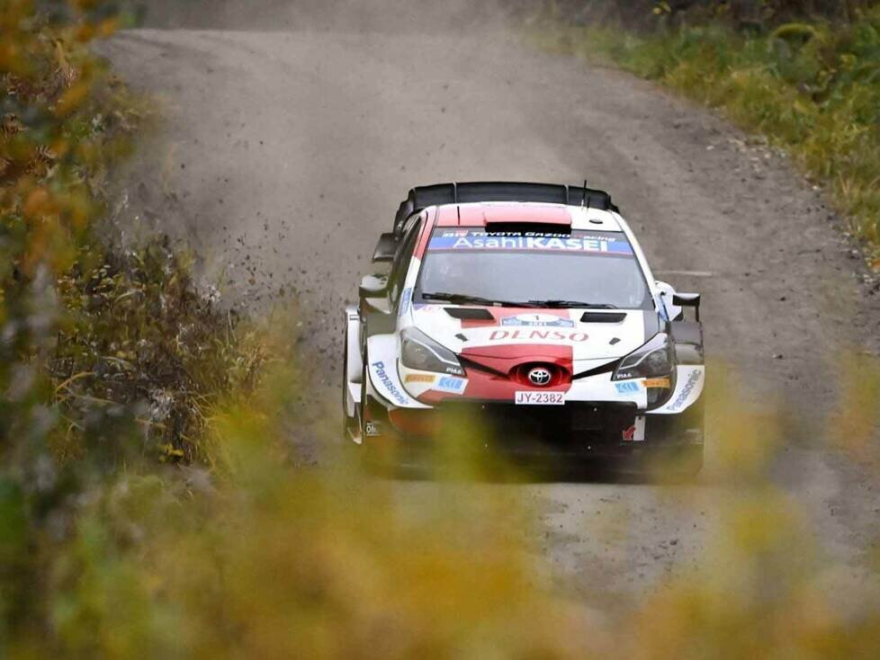 Sebastien Ogier auf der Strecke bei der Rallye Finnland