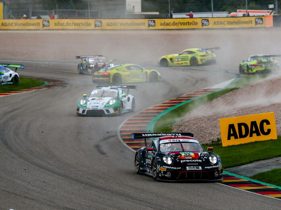 ADAC GT Masters, Sachsenring, Start, Crash