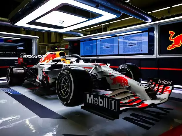 Red-Bull-Honda RB16B in Spezial-Lackierung für den Türkei-GP der Formel 1 2021 Titel-Bild zur News: Red-Bull-Honda RB16B in Spezial-Lackierung für den Türkei-GP der Formel 1 2021