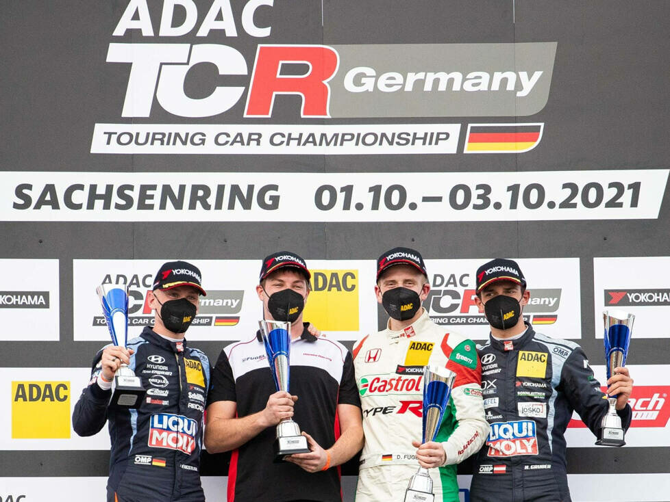 Siegerehrung der TCR Germany auf dem Sachsenring