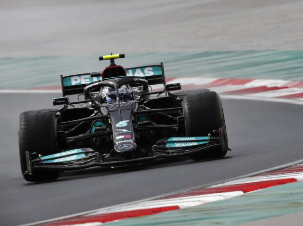 Titel-Bild zur News: Valtteri Bottas (Mercedes W12) im Training zum Formel-1-Rennen von Istanbul 2021