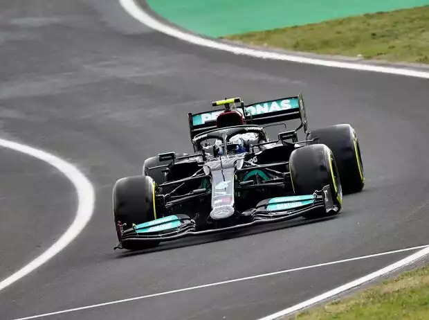 Titel-Bild zur News: Valtteri Bottas (Mercedes W12) im Qualifying zum Formel-1-Rennen in der Türkei 2021