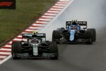 Sebastian Vettel (Aston Martin) und Esteban Ocon (Alpine) 