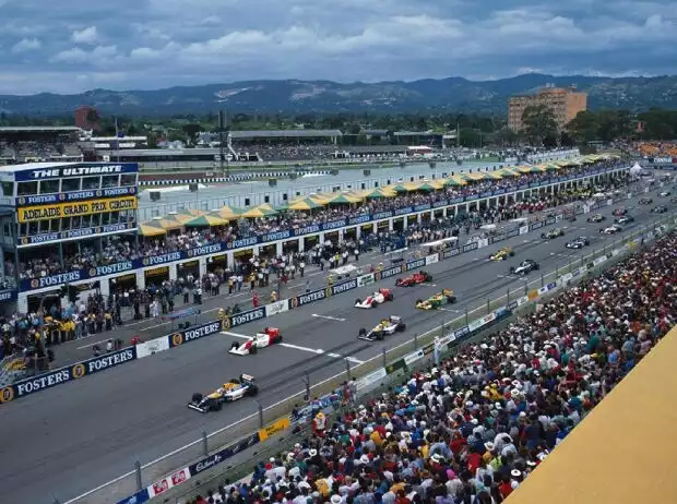 Start zum Grand Prix von Australien 1992 in Adelaide in Australien Titel-Bild zur News: Start zum Grand Prix von Australien 1992 in Adelaide in Australien