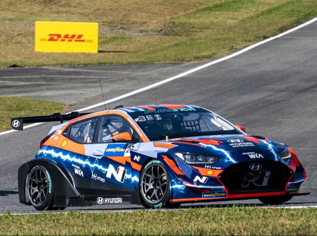 Hyundai Hyundai