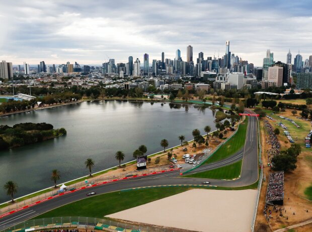 Titel-Bild zur News: Die Formel-1-Strecke von Melbourne im Albert Park