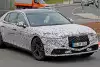 Bild zum Inhalt: Genesis G90 (2022) als Erlkönig samt Innenraum erwischt