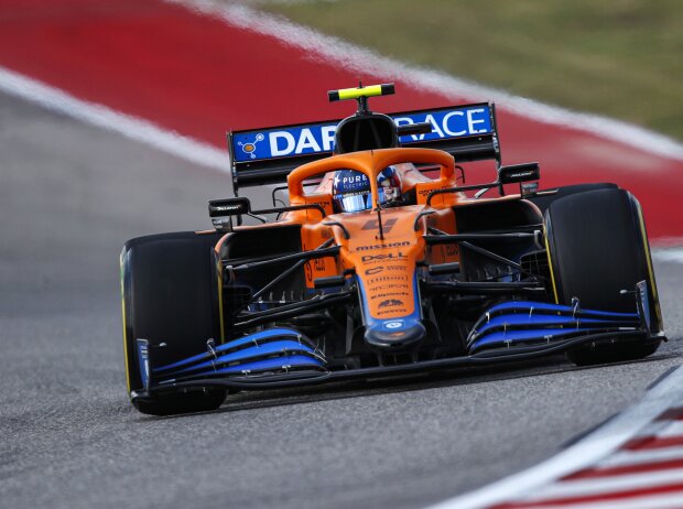 Titel-Bild zur News: Lando Norris im McLaren MCL35M im Freien Training zum USA-Grand-Prix 2021 der Formel 1 in Austin