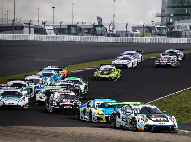 Start zum ADAC GT Masters 2020 auf dem Nürburgring Titel-Bild zur News: Start zum ADAC GT Masters 2020 auf dem Nürburgring
