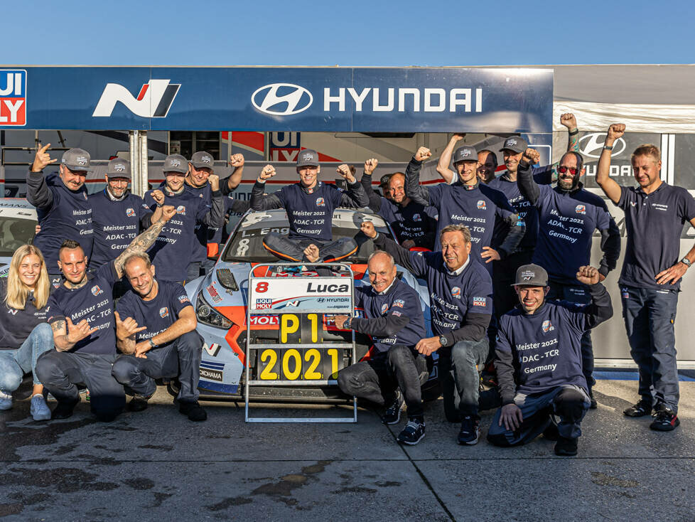 Das Hyundai Team Engstler gewann alle Titel in der ADAC TCR Germany