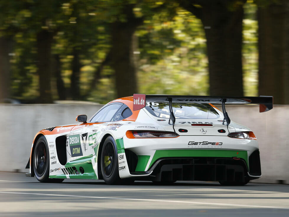 Arjun Maini im Mercedes-AMG GT3 von GetSpeed beim Rennen der DTM auf dem Norisring 2021