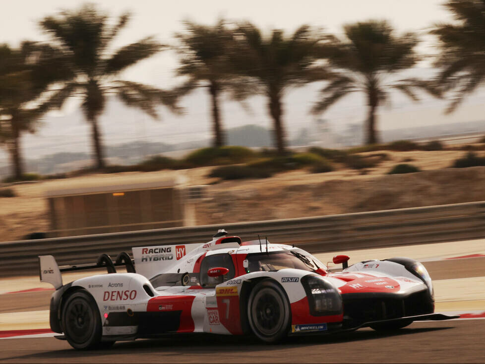 Mike Conway, Kamui Kobayashi