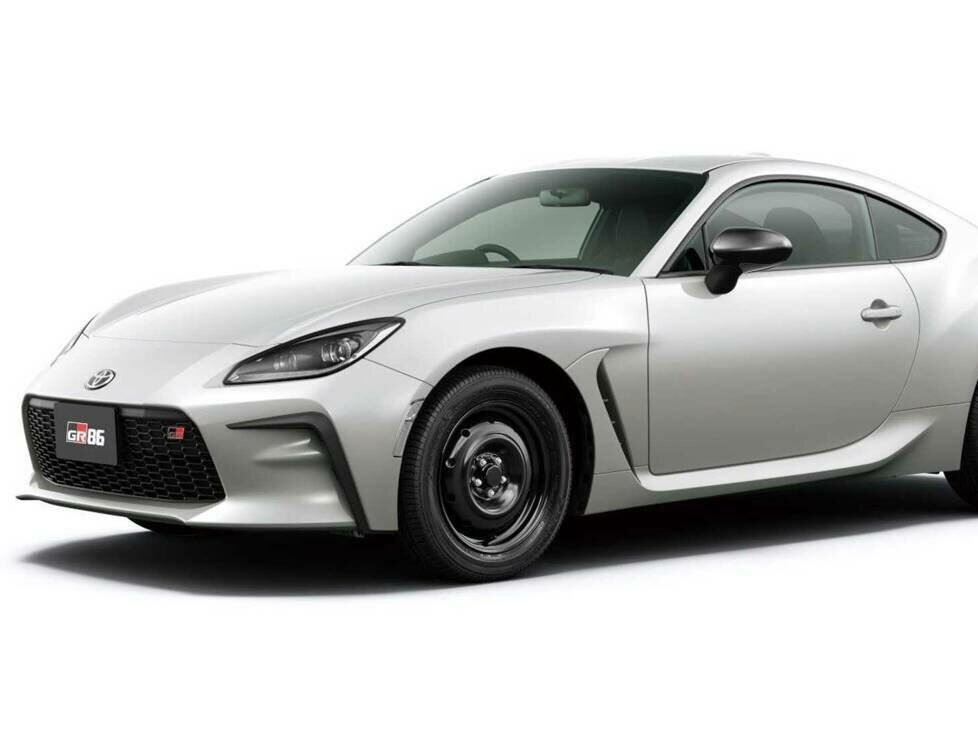 Toyota GR 86 Basismodell für Japan auf Stahlfelgen