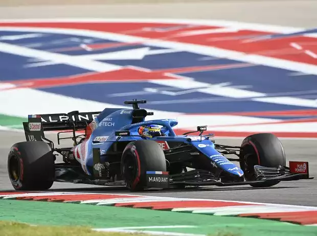 Fernando Alonso (Alpine A521) beim Formel-1-Rennen in Austin 2021 Titel-Bild zur News: Fernando Alonso (Alpine A521) beim Formel-1-Rennen in Austin 2021