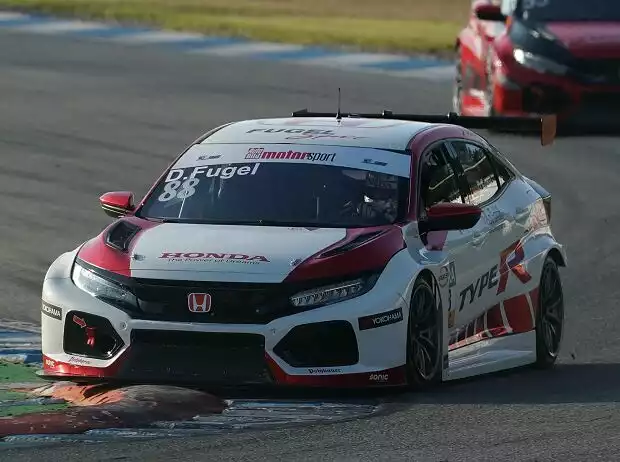 Dominik Fugel im Honda Civic TCR beim Rennen der TCR Germany auf dem Hockenheimring 2021 Titel-Bild zur News: Dominik Fugel im Honda Civic TCR beim Rennen der TCR Germany auf dem Hockenheimring 2021