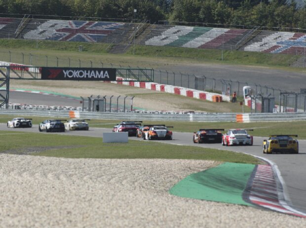 Titel-Bild zur News: ADAC GT Masters, Nürburgring, 2012