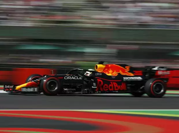 Max Verstappen (Red Bull RB16) im Qualifying zum Formel-1-Rennen in Mexiko 2021 Titel-Bild zur News: Max Verstappen (Red Bull RB16) im Qualifying zum Formel-1-Rennen in Mexiko 2021