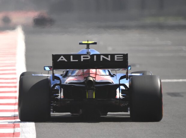 Heckansicht: Der Alpine A521 von Esteban Ocon in Mexiko 2021 Heckansicht: Der Alpine A521 von Esteban Ocon in Mexiko 2021
