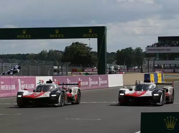 Mike Conway, Kamui Kobayashi, Kazuki Nakajima Titel-Bild zur News: Mike Conway, Kamui Kobayashi, Kazuki Nakajima