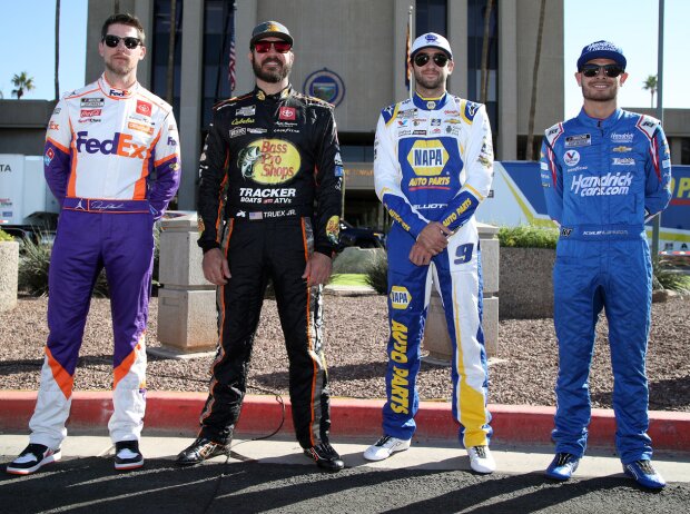 NASCAR-Finalteilnehmer 2021: Denny Hamlin, Matin Truex Jr., Chase Elliott, Kyle Larson NASCAR-Finalteilnehmer 2021: Denny Hamlin, Matin Truex Jr., Chase Elliott, Kyle Larson