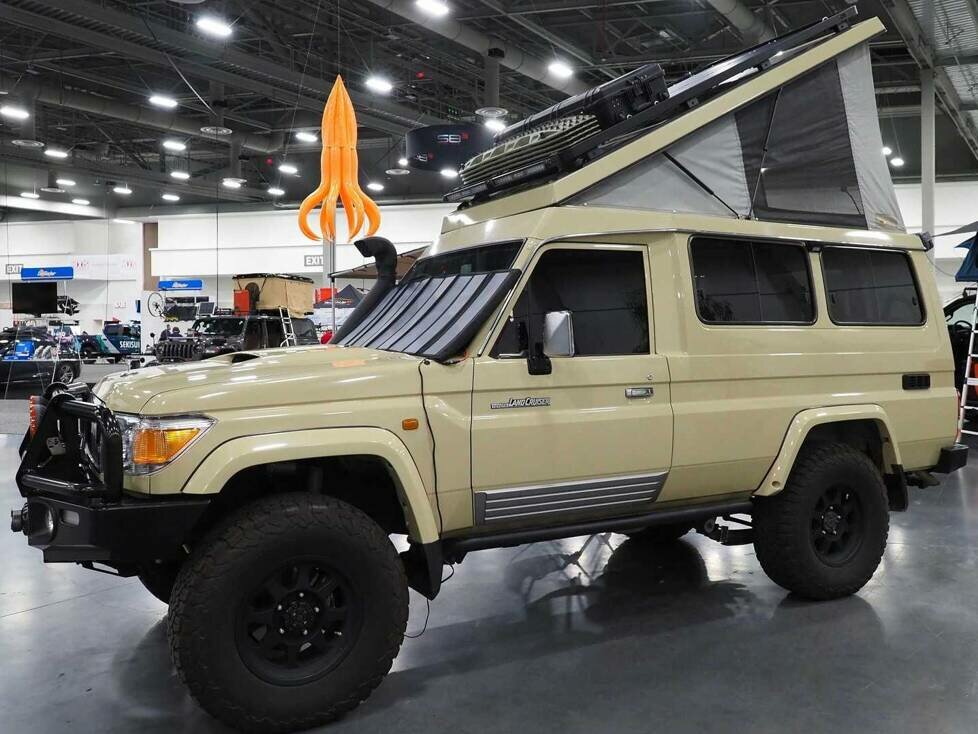 Toyota Land Cruiser FJ-75 Troopy