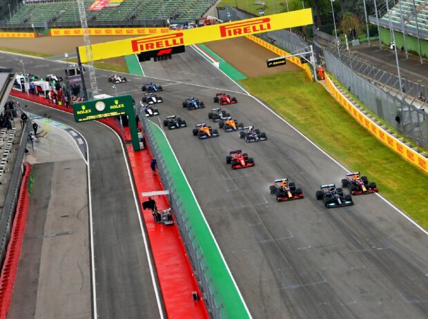 Titel-Bild zur News: Formel 1 Start Rennstart