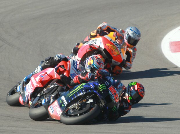 Sturz von Fabio Quartararo beim GP Algarve 2021 in Portimao Sturz von Fabio Quartararo beim GP Algarve 2021 in Portimao
