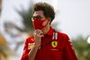 Bild zum Inhalt: Ferrari-Teamchef Binotto: Doppelbelastung, wenn nicht vor Ort