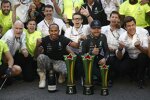 Lewis Hamilton (Mercedes), Valtteri Bottas (Mercedes) und Toto Wolff 