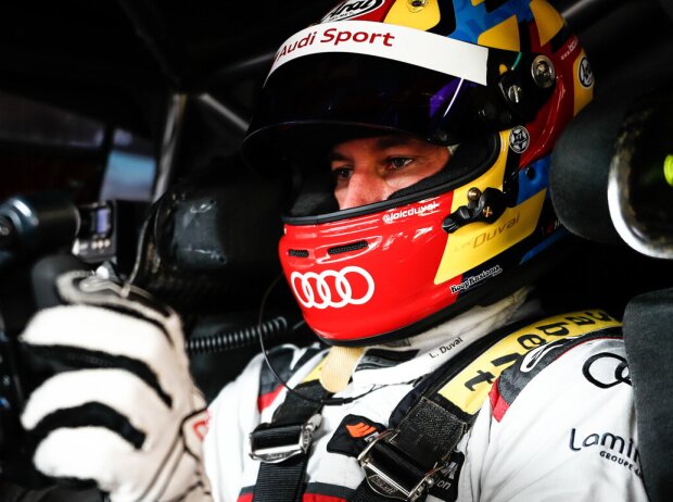 Titel-Bild zur News: Loic Duval im Cockpit eines DTM-Autos
