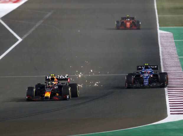 Sergio Perez, Esteban Ocon Sergio Perez, Esteban Ocon