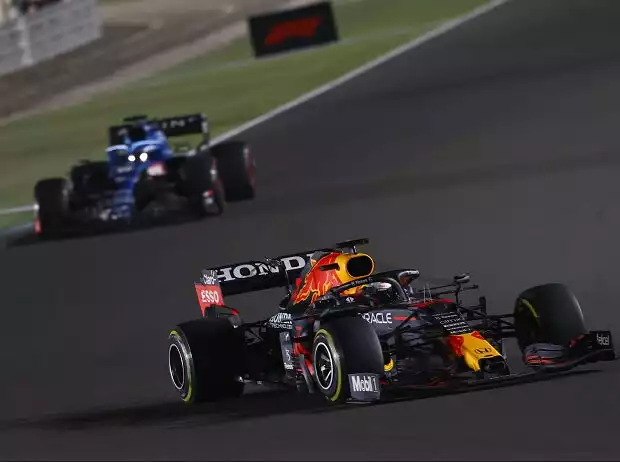 Titel-Bild zur News: Max Verstappen, Fernando Alonso