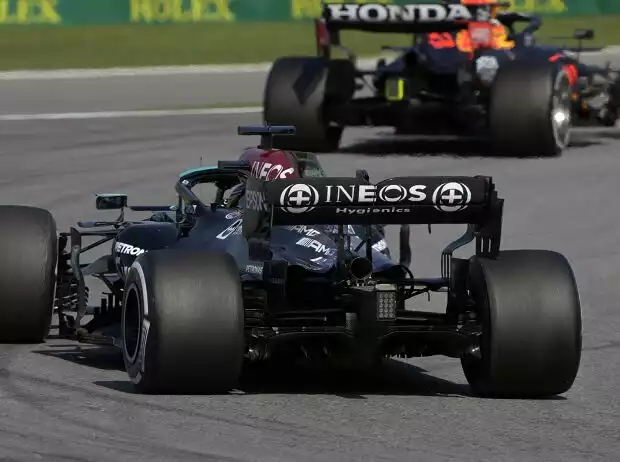 Max Verstappen, Lewis Hamilton Titel-Bild zur News: Max Verstappen, Lewis Hamilton