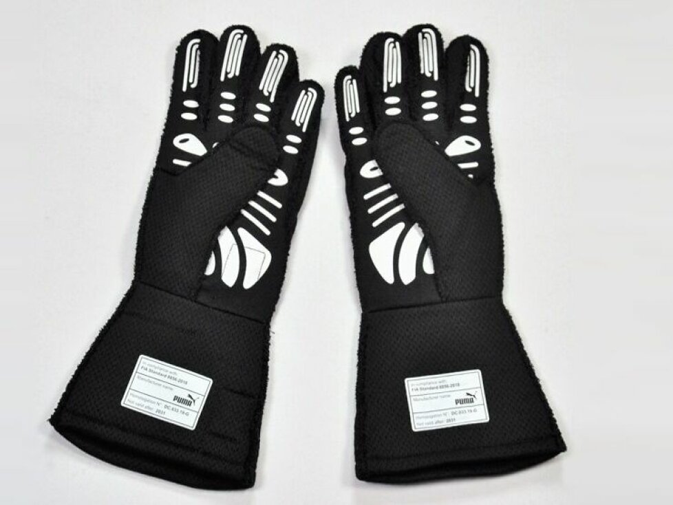 Original Formel 1-Handschuhe von Lewis Hamilton
