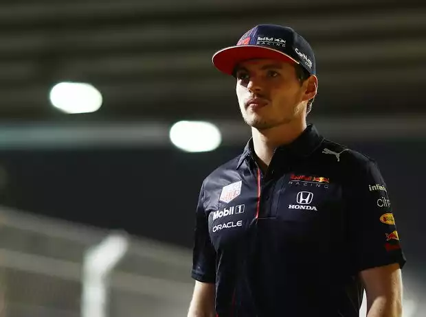 Max Verstappen (Red Bull) beim Trackwalk zum Formel-1-Rennen in Saudi-Arabien 2021 Titel-Bild zur News: Max Verstappen (Red Bull) beim Trackwalk zum Formel-1-Rennen in Saudi-Arabien 2021