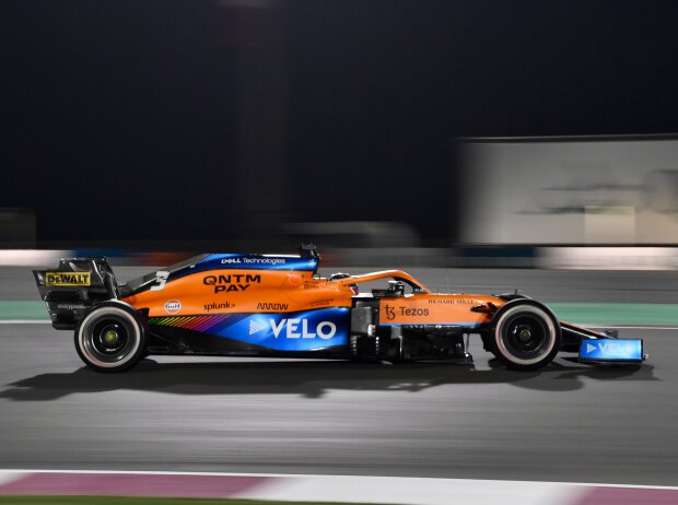 Titel-Bild zur News: Daniel Ricciardo (McLaren MCL35M) im Formel-1-Rennen von Katar 2021
