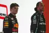 Bild zum Inhalt: Hamilton kritisiert Verstappen hart: "Für manche gelten die Regeln nicht!"