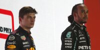 Max Verstappen (Red Bull) und Lewis Hamilton (Mercedes) auf dem Podium zum Formel-1-Rennen in Katar