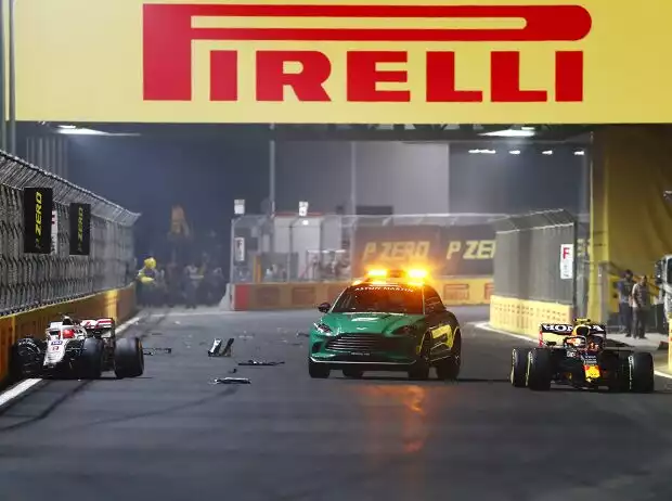 Nikita Masepin, Sergio Perez Titel-Bild zur News: Nikita Masepin, Sergio Perez