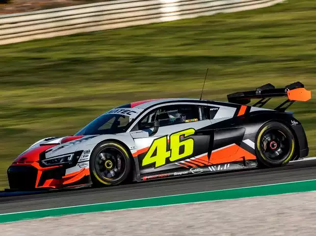 Valentino Rossi testete einen Audi R8 LMS GT3 Evo II des Teams WRT in Valencia Titel-Bild zur News: Valentino Rossi testete einen Audi R8 LMS GT3 Evo II des Teams WRT in Valencia