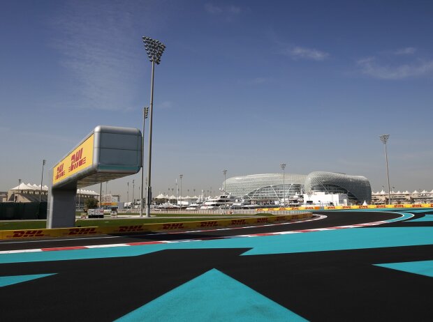Die neue Kurve 9 nach dem Umbau am Yas Marina Circuit in Abu Dhabi zur Formel-1-Saison 2021