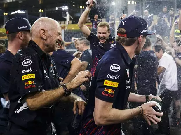 Max Verstappen, Adrian Newey Titel-Bild zur News: Max Verstappen, Adrian Newey