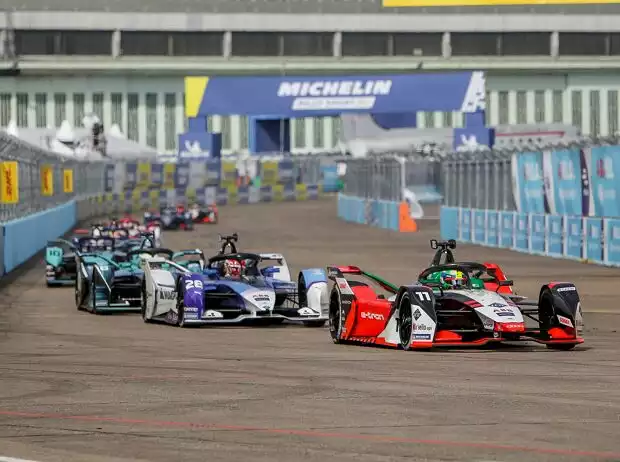 Die Formel E wird auch 2022 auf dem Flughafen Berlin-Tempelhof zwei Rennen fahren Titel-Bild zur News: Die Formel E wird auch 2022 auf dem Flughafen Berlin-Tempelhof zwei Rennen fahren