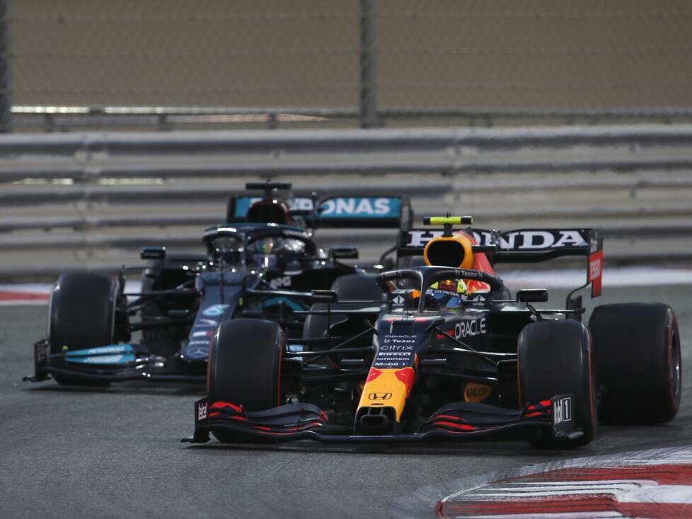 Sergio Perez, Lewis Hamilton