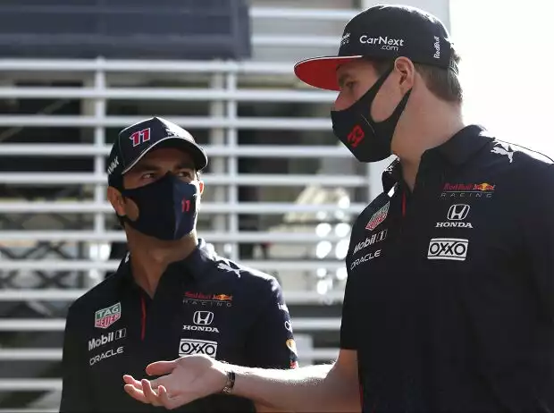 Max Verstappen, Sergio Perez Titel-Bild zur News: Max Verstappen, Sergio Perez