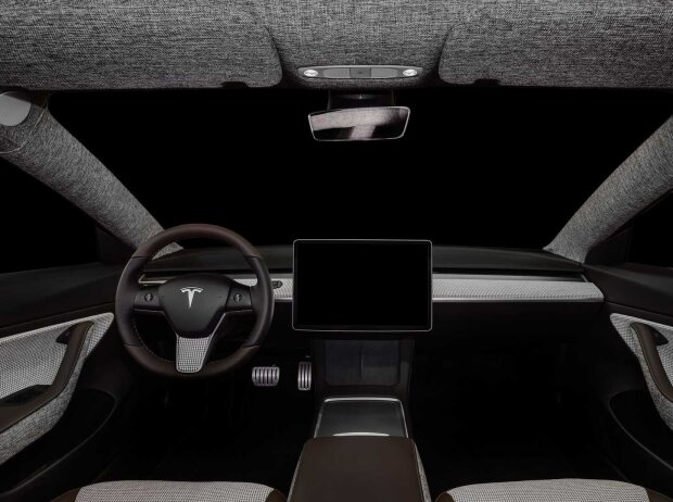 Titel-Bild zur News: Tesla Model 3 By Vilner