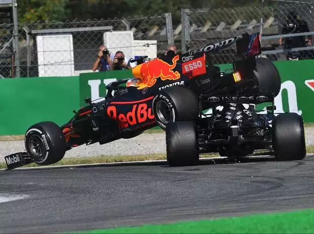 Der Unfall von Max Verstappen und Lewis Hamilton bei der Formel 1 2021 in Monza Titel-Bild zur News: Der Unfall von Max Verstappen und Lewis Hamilton bei der Formel 1 2021 in Monza