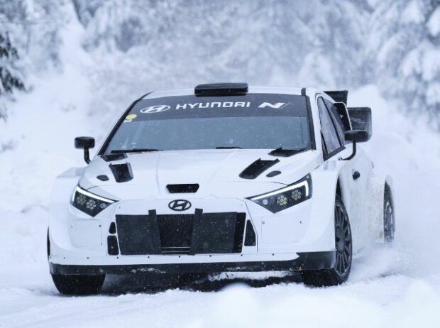 Titel-Bild zur News: Hyundai i20 N Rally1 bei Testfahrten