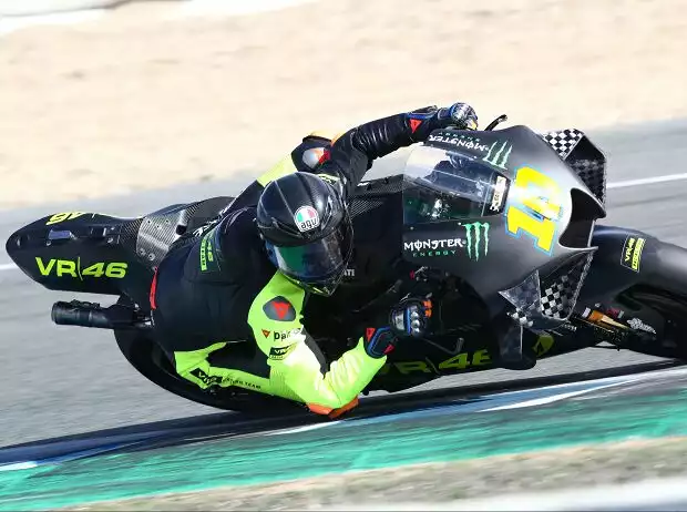 Luca Marini testet die VR46-Ducati für die MotoGP-Saison 2022 Titel-Bild zur News: Luca Marini testet die VR46-Ducati für die MotoGP-Saison 2022