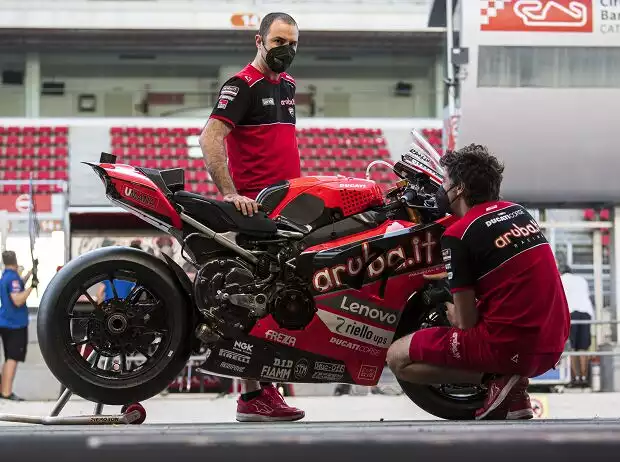 Ducati Panigale V4R Titel-Bild zur News: Ducati Panigale V4R